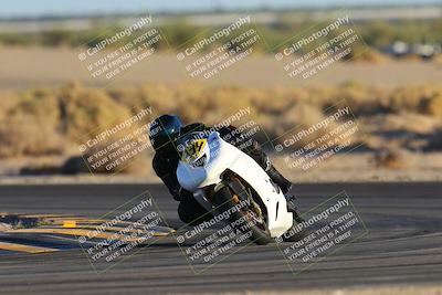 media/Nov-17-2024-CVMA (Sun) [[1fec520723]]/Race 17-Amateur Supersport Middleweight/